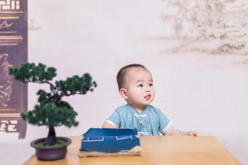 微山宝宝眼屎多是什么原因 微山宝宝眼屎多是什么原因